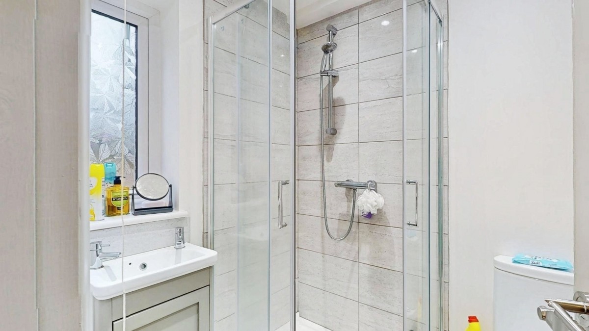 Swallowfield, Chevin Avenue, Menston, LS29