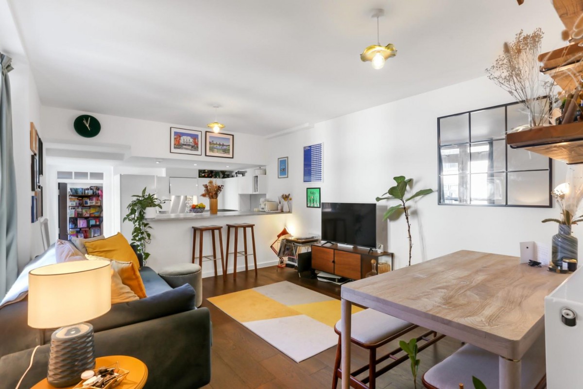 Adolphus Road, London, N4