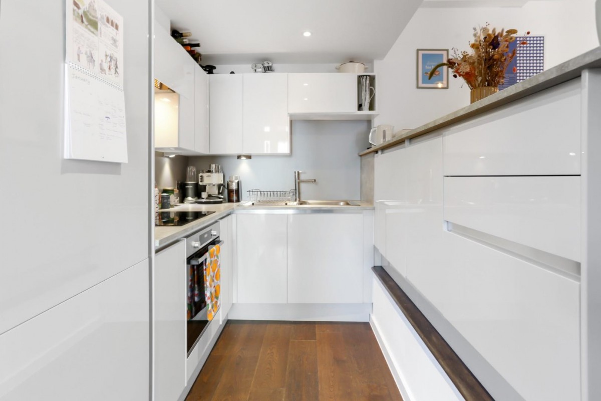 Adolphus Road, London, N4