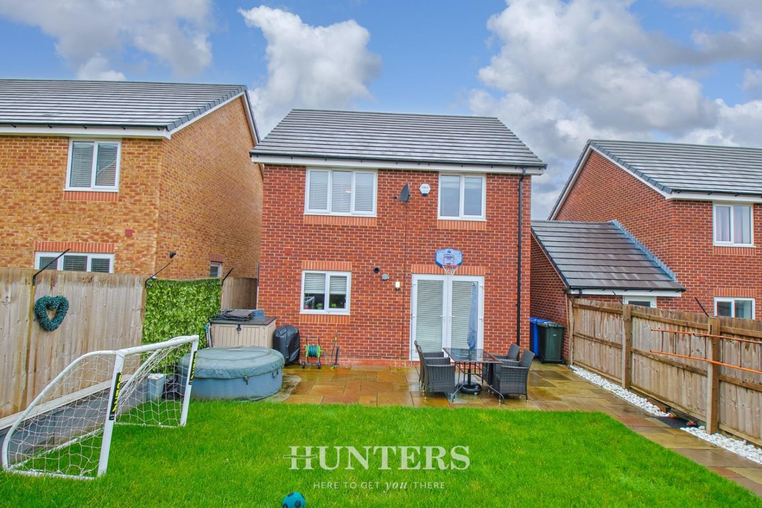Blencathra Close, Middleton M24