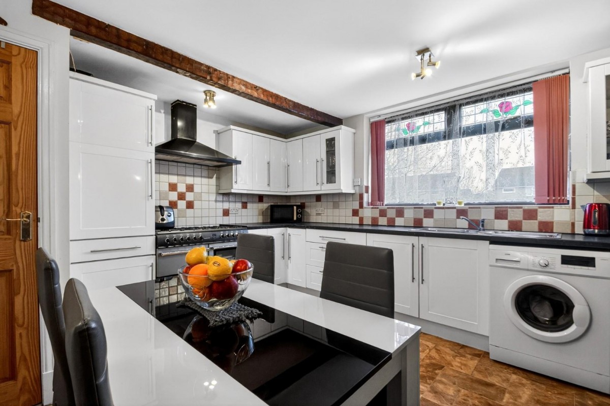 Carmires Avenue, Knaresborough