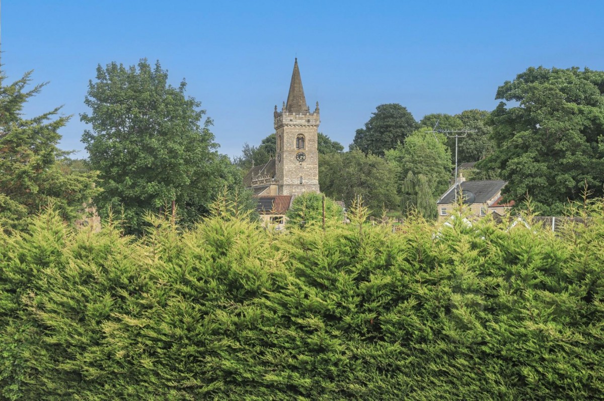Clifford Road, Bramham, Wetherby