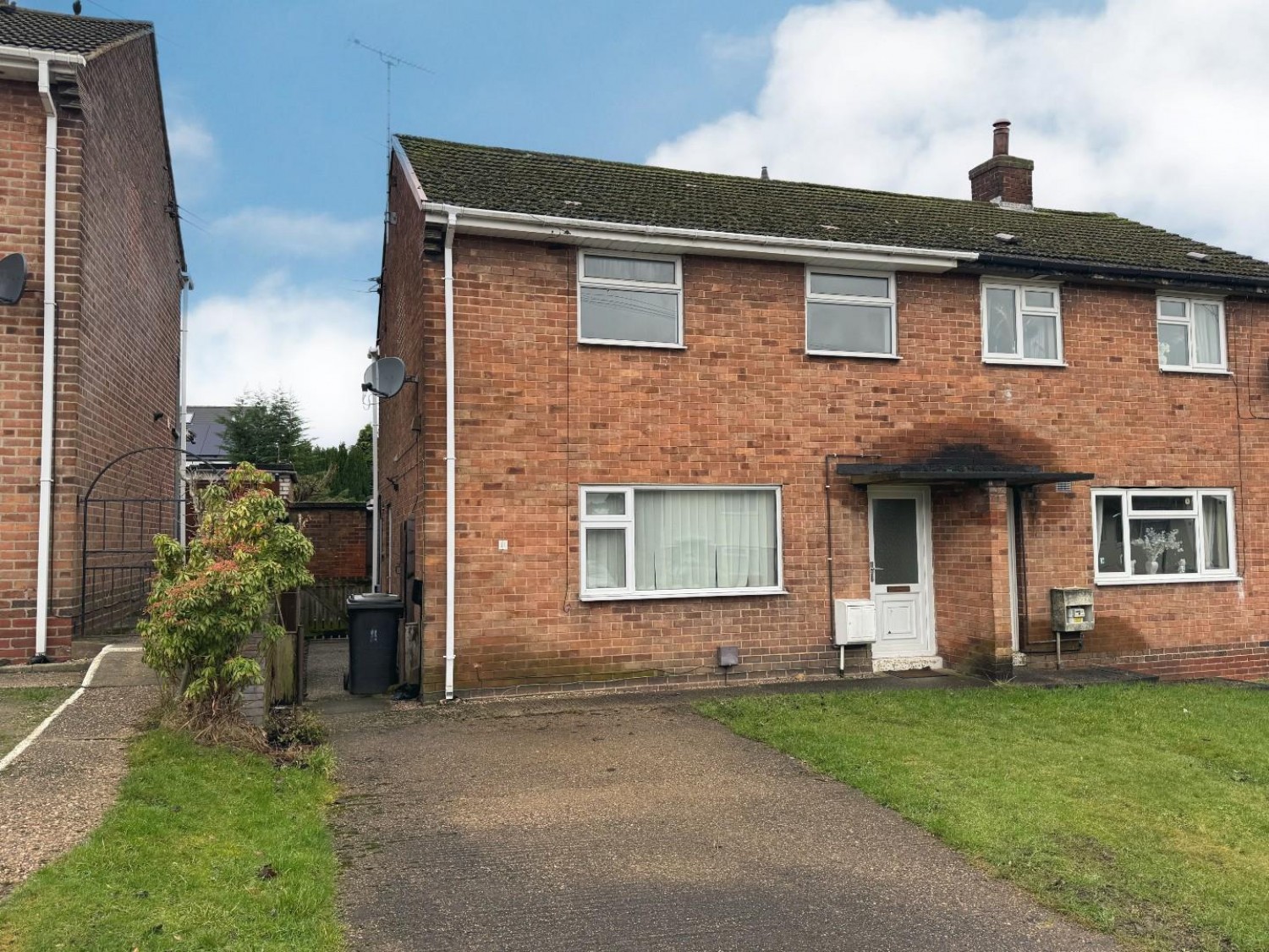 North Side, New Tupton, Chesterfield, S42 6BN