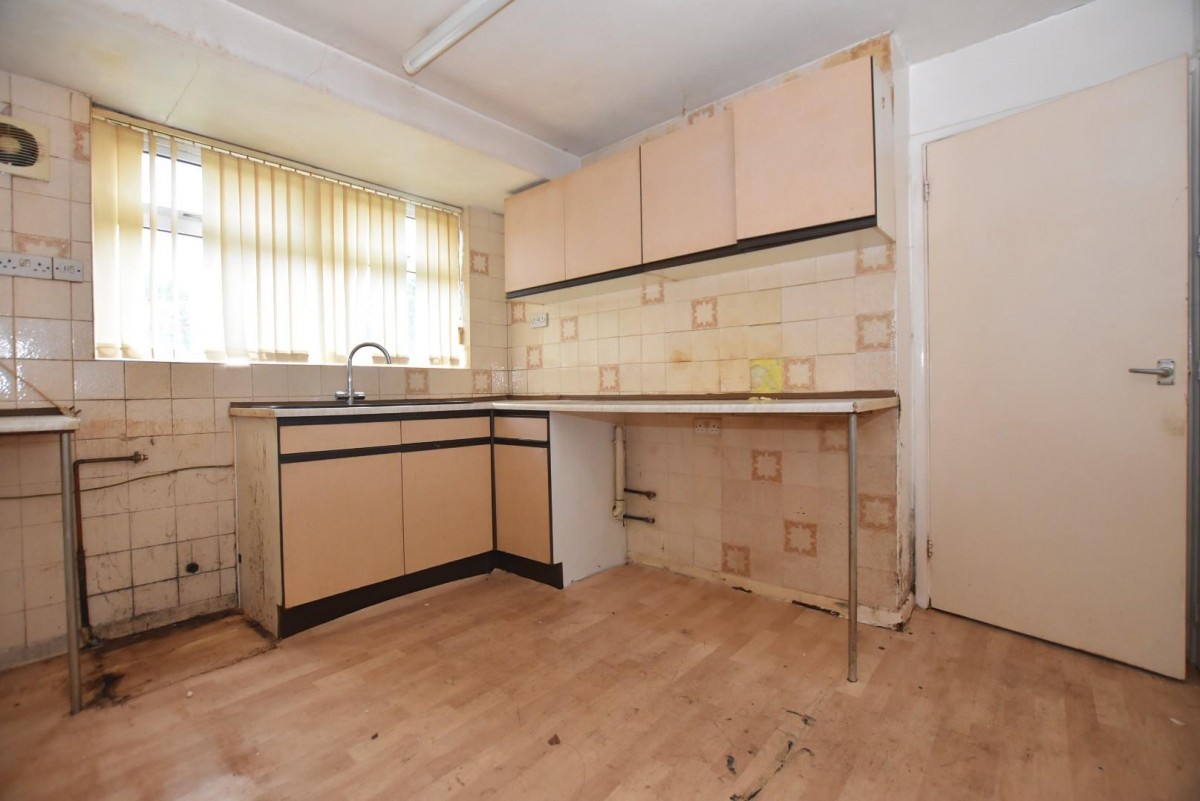 North Side, New Tupton, Chesterfield, S42 6BN