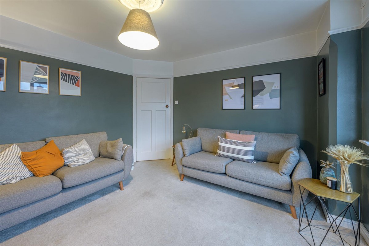 Lady Greys Walk, Wollaston, Stourbridge, DY8 3RD