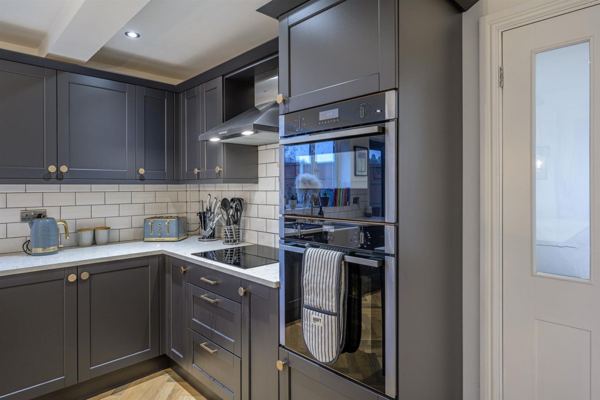 Lady Greys Walk, Wollaston, Stourbridge, DY8 3RD