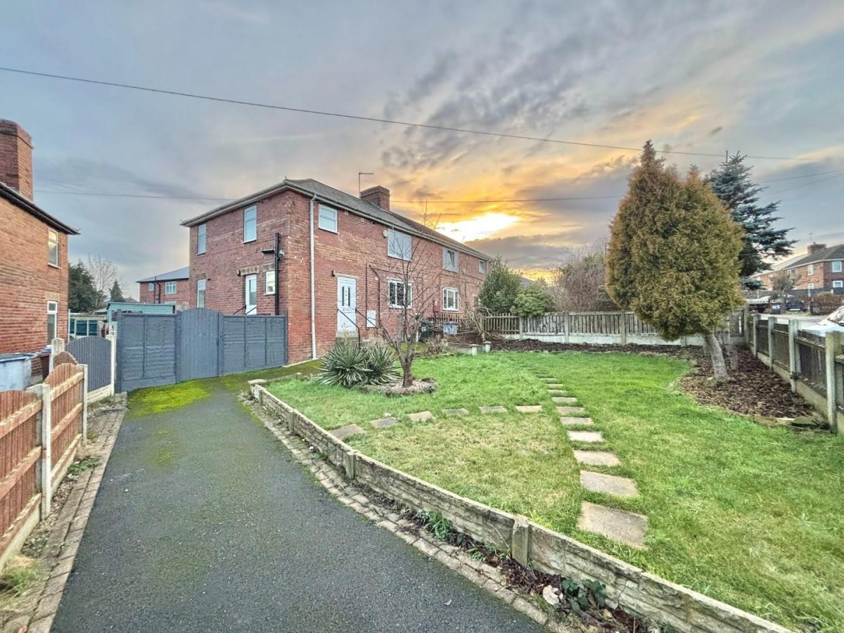 Longfields Crescent, Hoyland, Barnsley