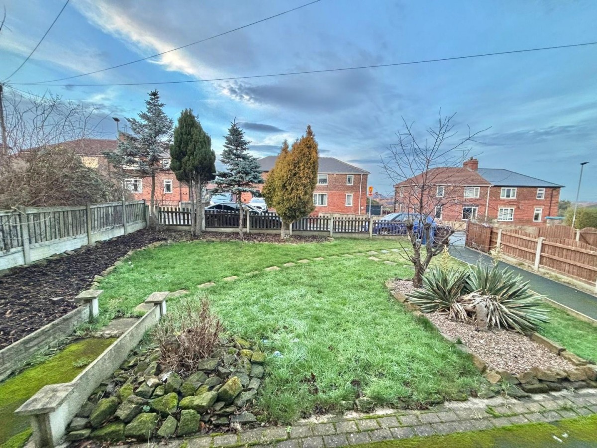 Longfields Crescent, Hoyland, Barnsley