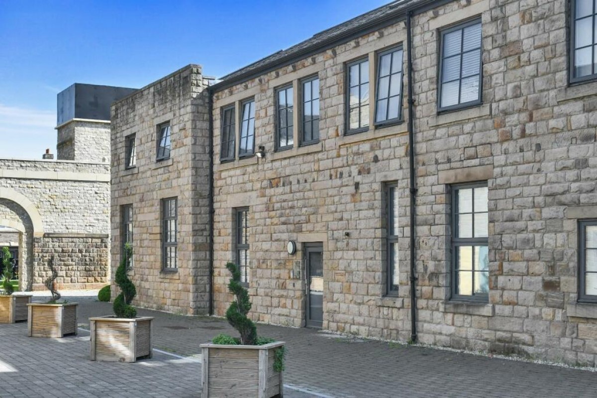 Dyehouse Walk, Yeadon, Leeds