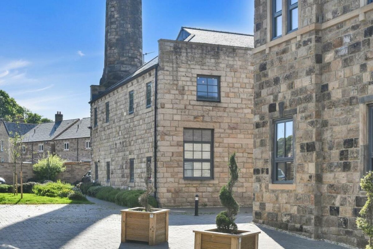 Dyehouse Walk, Yeadon, Leeds