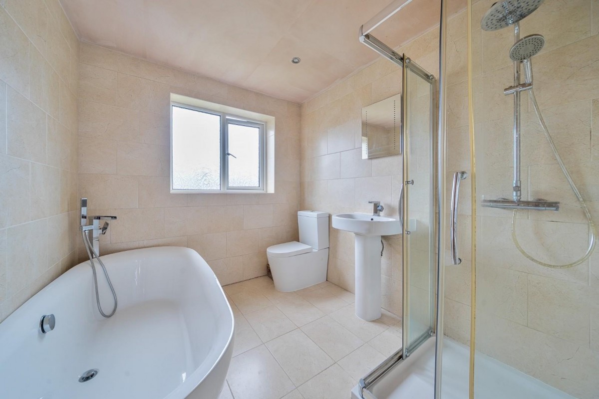 Hall Orchards Avenue, Wetherby