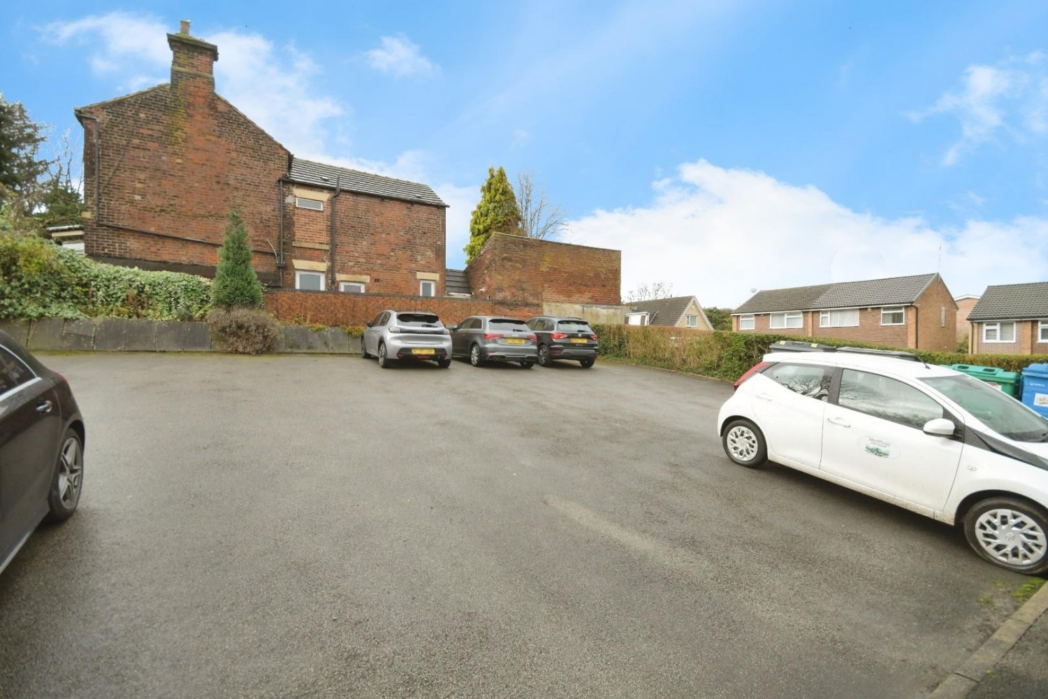 Hallam Cliff, Crabtree Lane, Norwood, S5