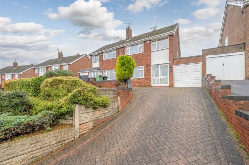 Longfellow Road, Dudley