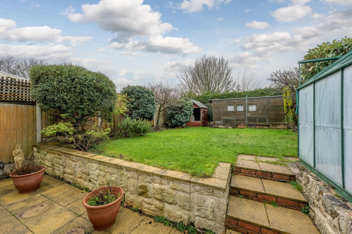 Longfellow Road, Dudley