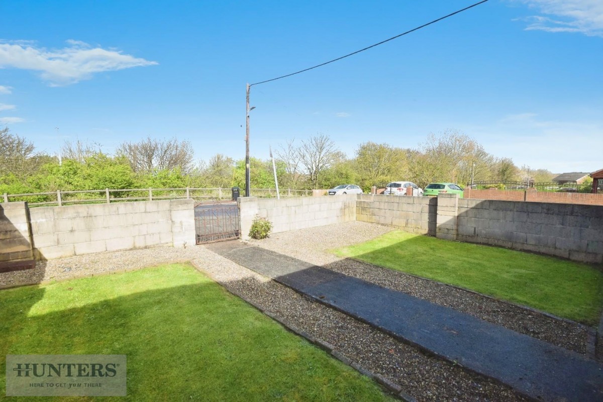 Dene Bank Avenue, Peterlee, County Durham, SR8 4SH