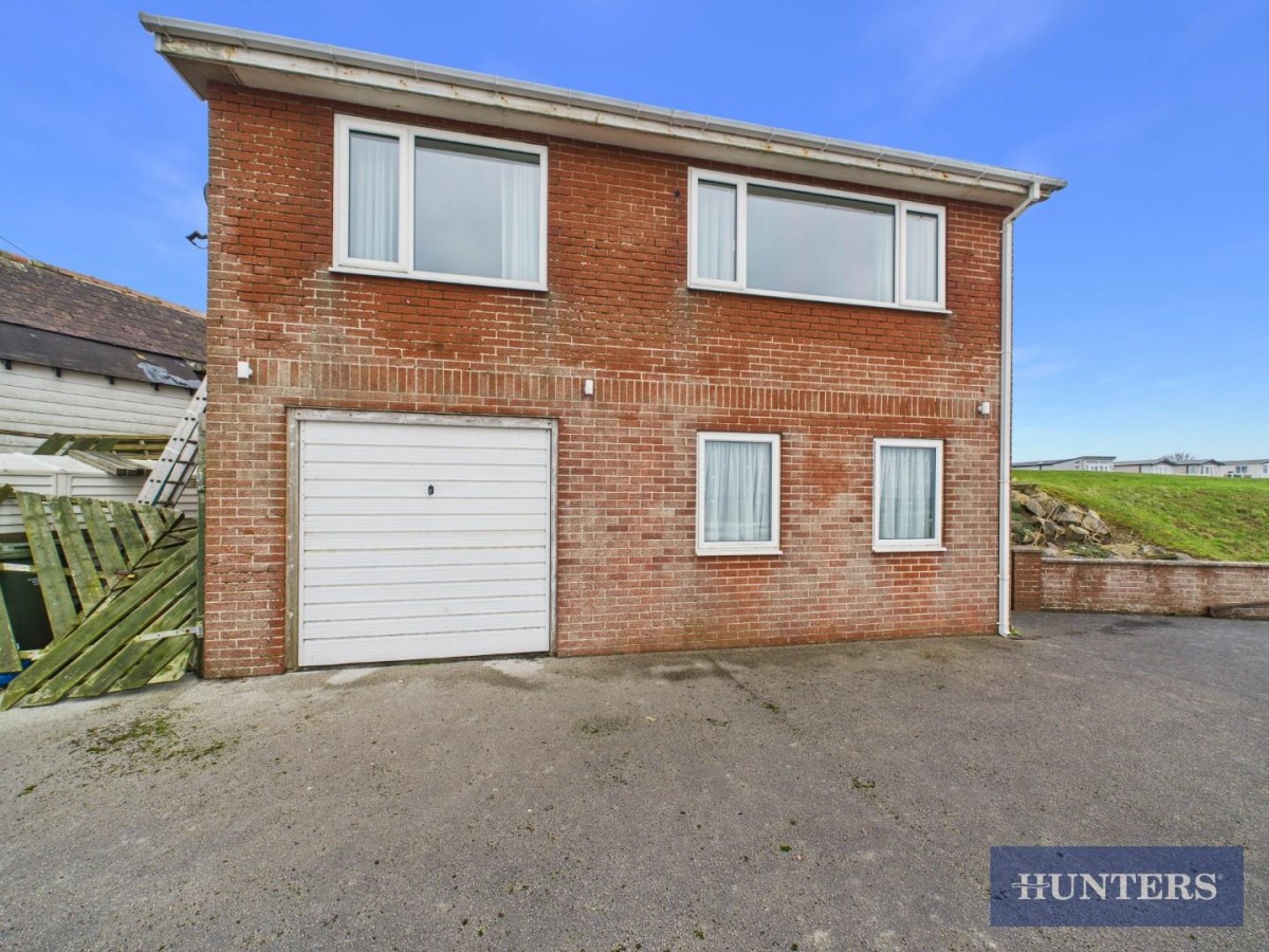 Flat Cliffs, Primrose Valley, Filey