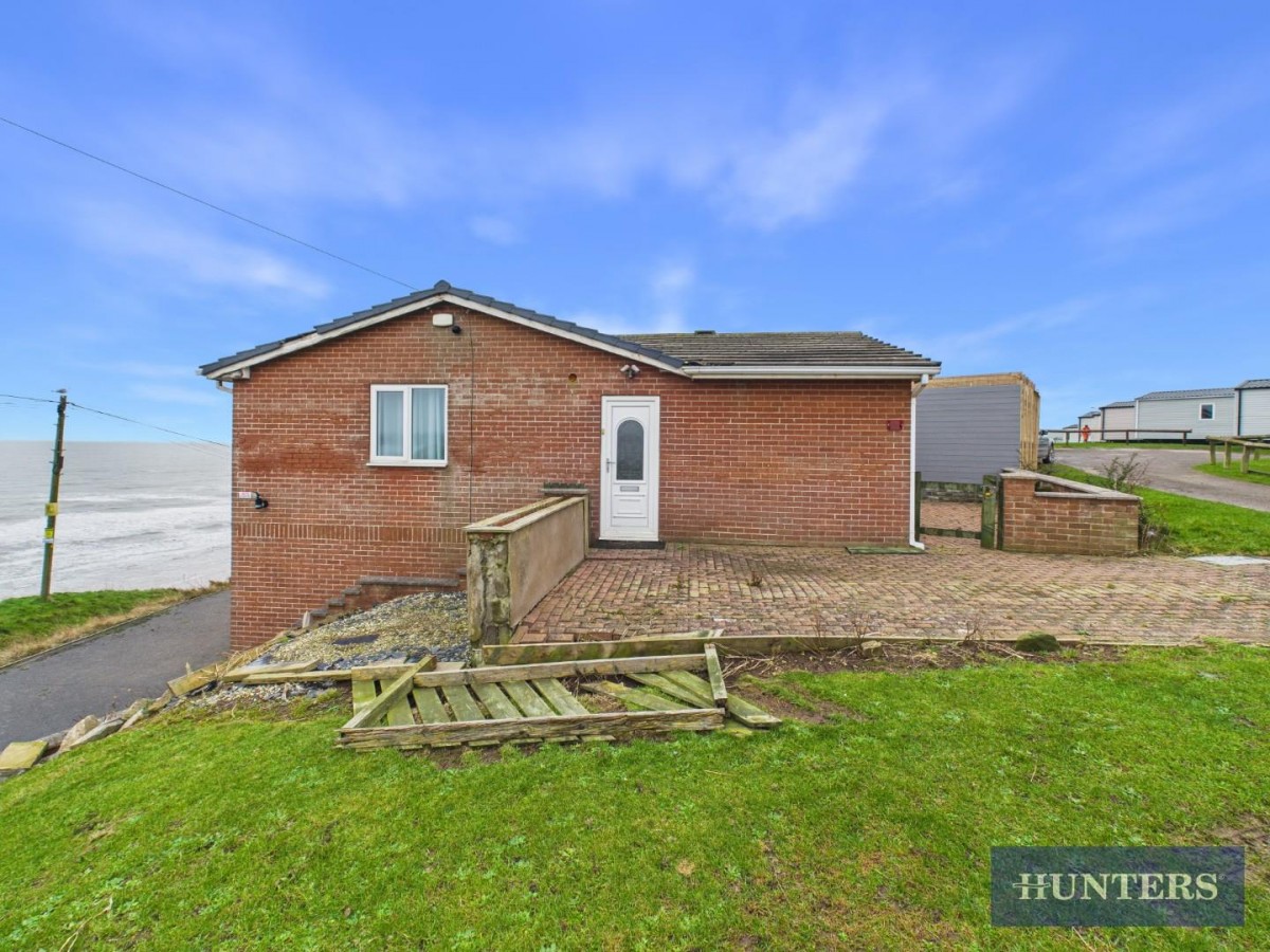 Flat Cliffs, Primrose Valley, Filey