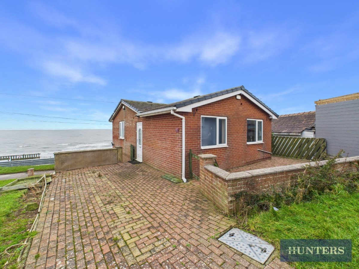 Flat Cliffs, Primrose Valley, Filey
