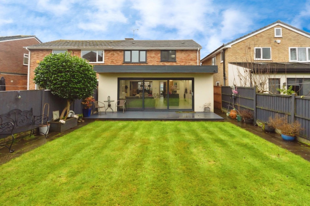 Oakfields Way, Catherine-De-Barnes, Solihull