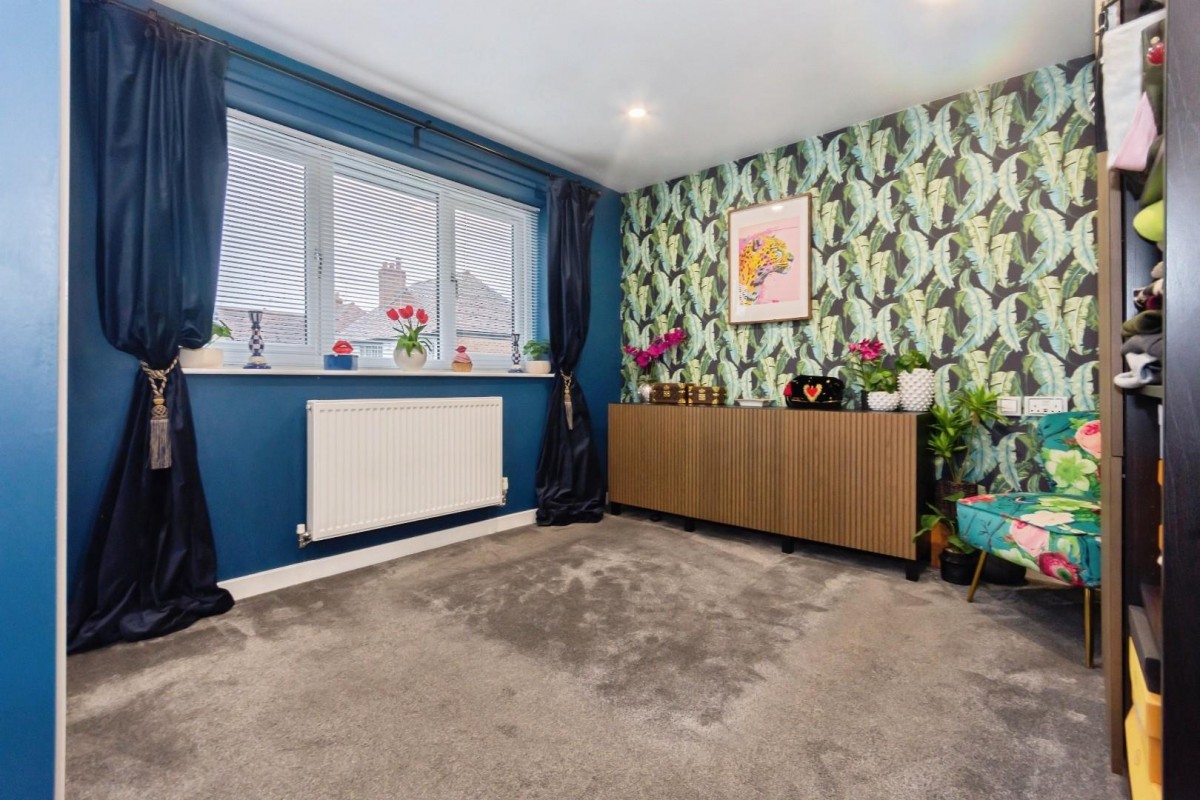 Oakfields Way, Catherine-De-Barnes, Solihull