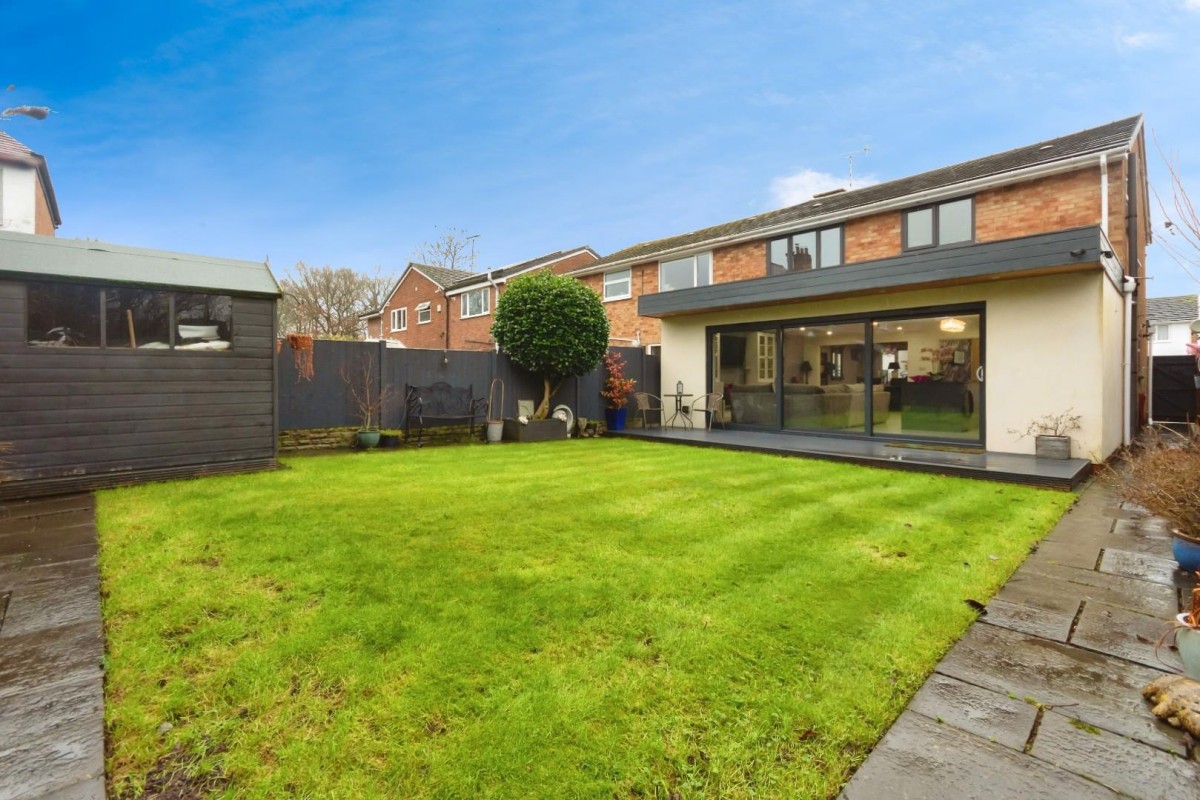 Oakfields Way, Catherine-De-Barnes, Solihull