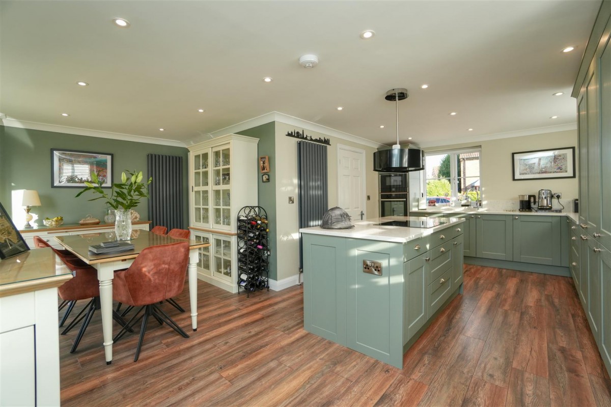 Manor Garth, Wigginton, York, YO32 2WZ