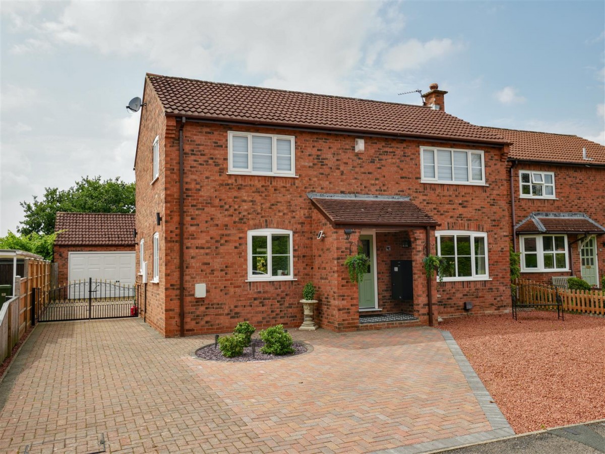 Manor Garth, Wigginton, York, YO32 2WZ