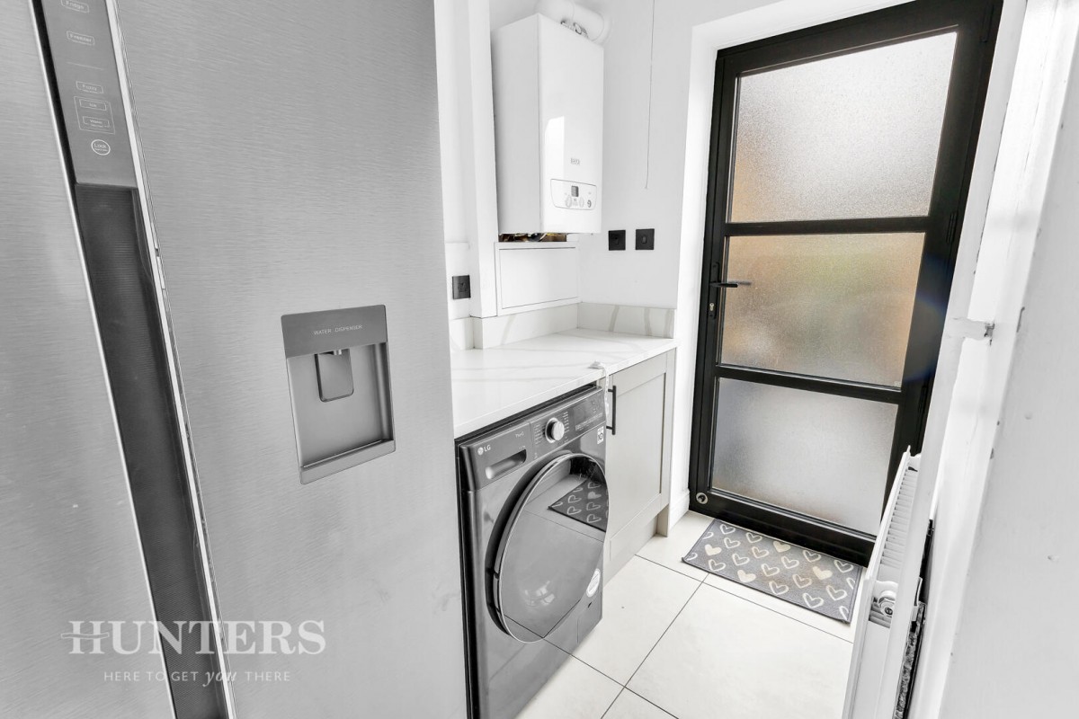 Reddyshore Brow, Littleborough, OL15 9PF