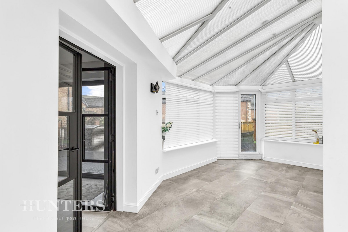 Reddyshore Brow, Littleborough, OL15 9PF