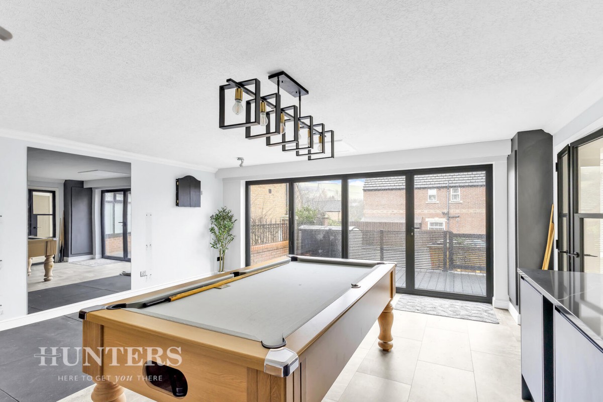 Reddyshore Brow, Littleborough, OL15 9PF