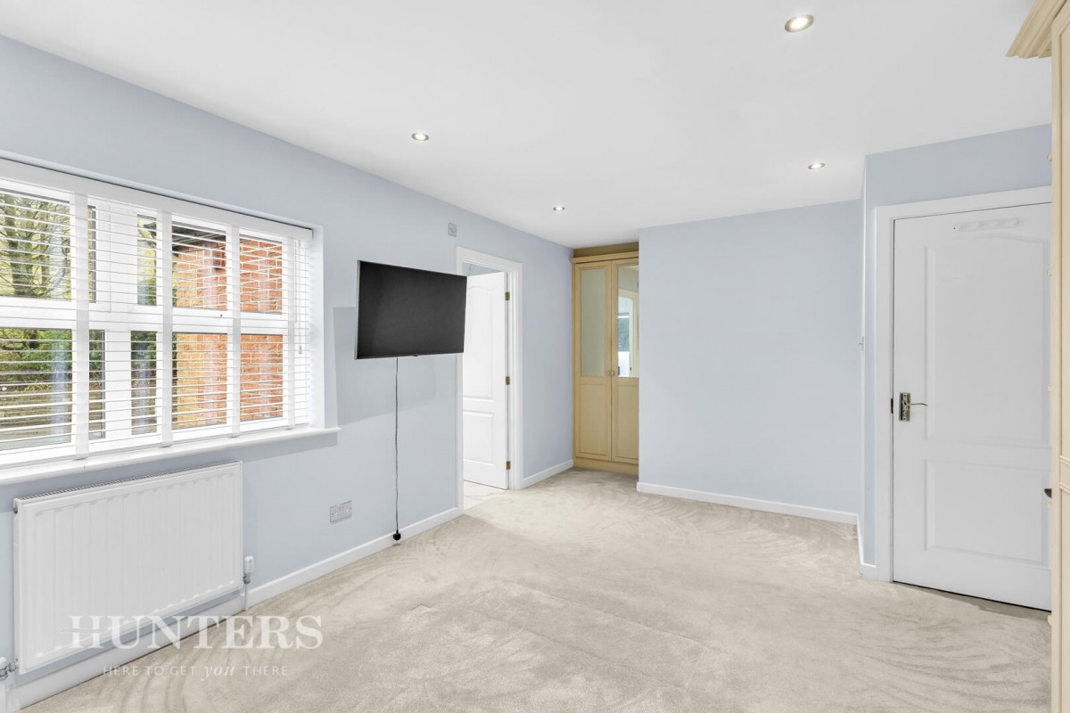 Reddyshore Brow, Littleborough, OL15 9PF