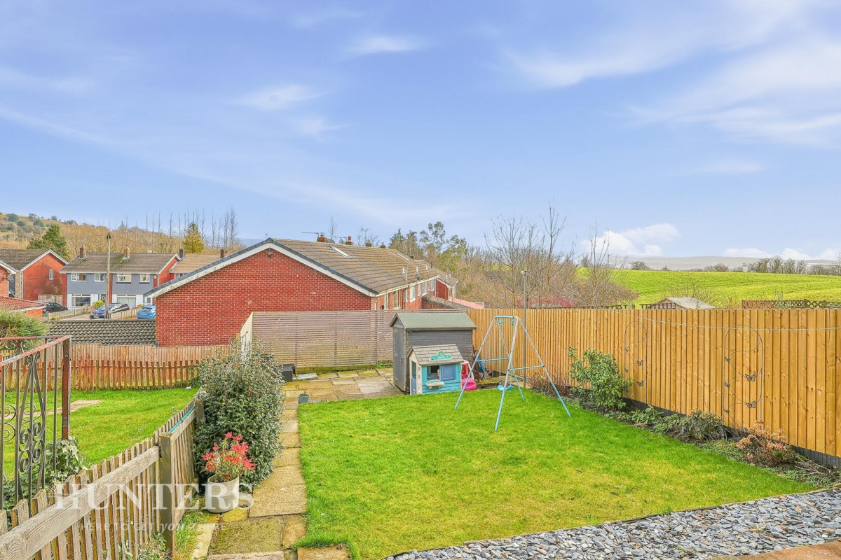 Elm grove, Wardle, OL12 9LF