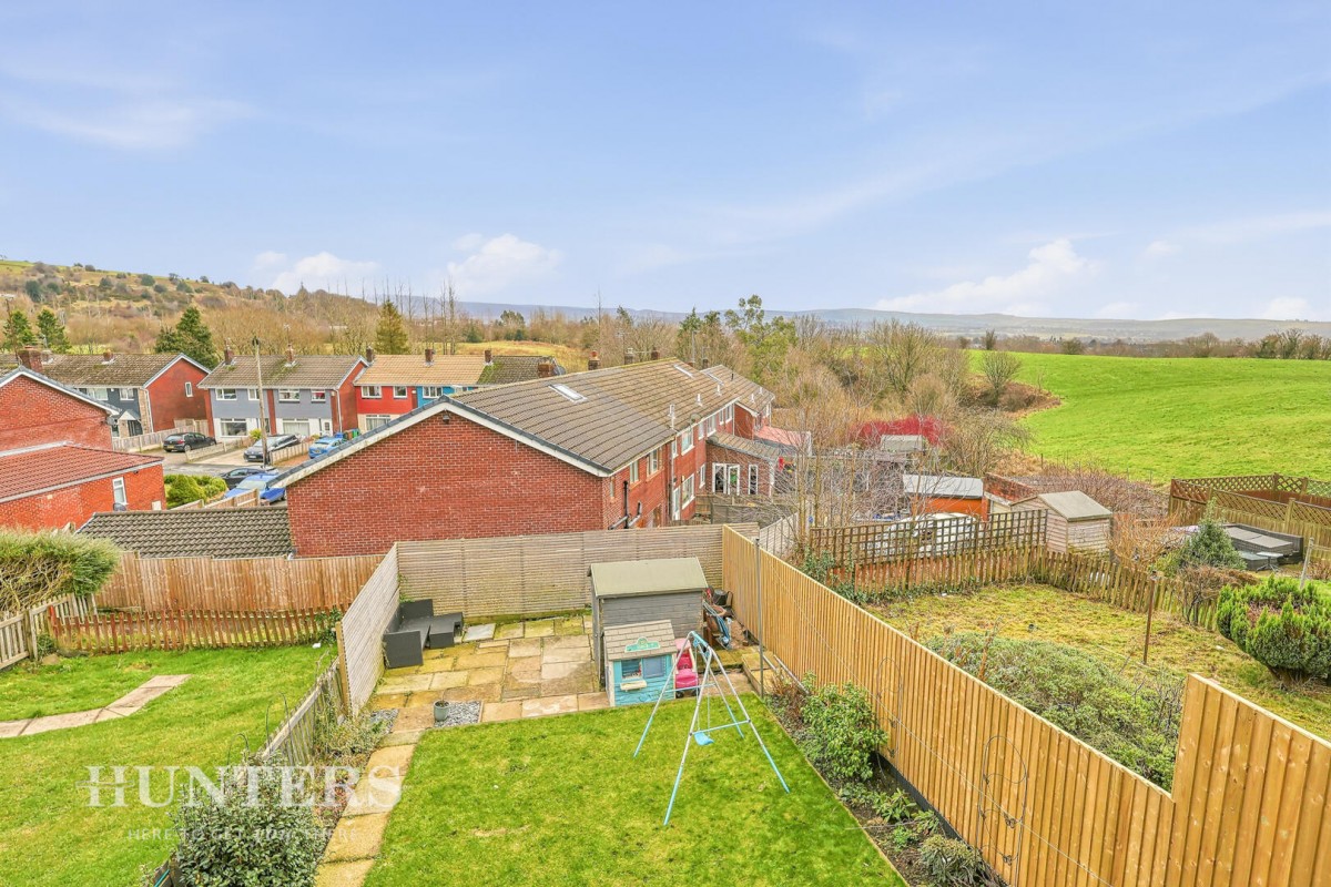 Elm grove, Wardle, OL12 9LF