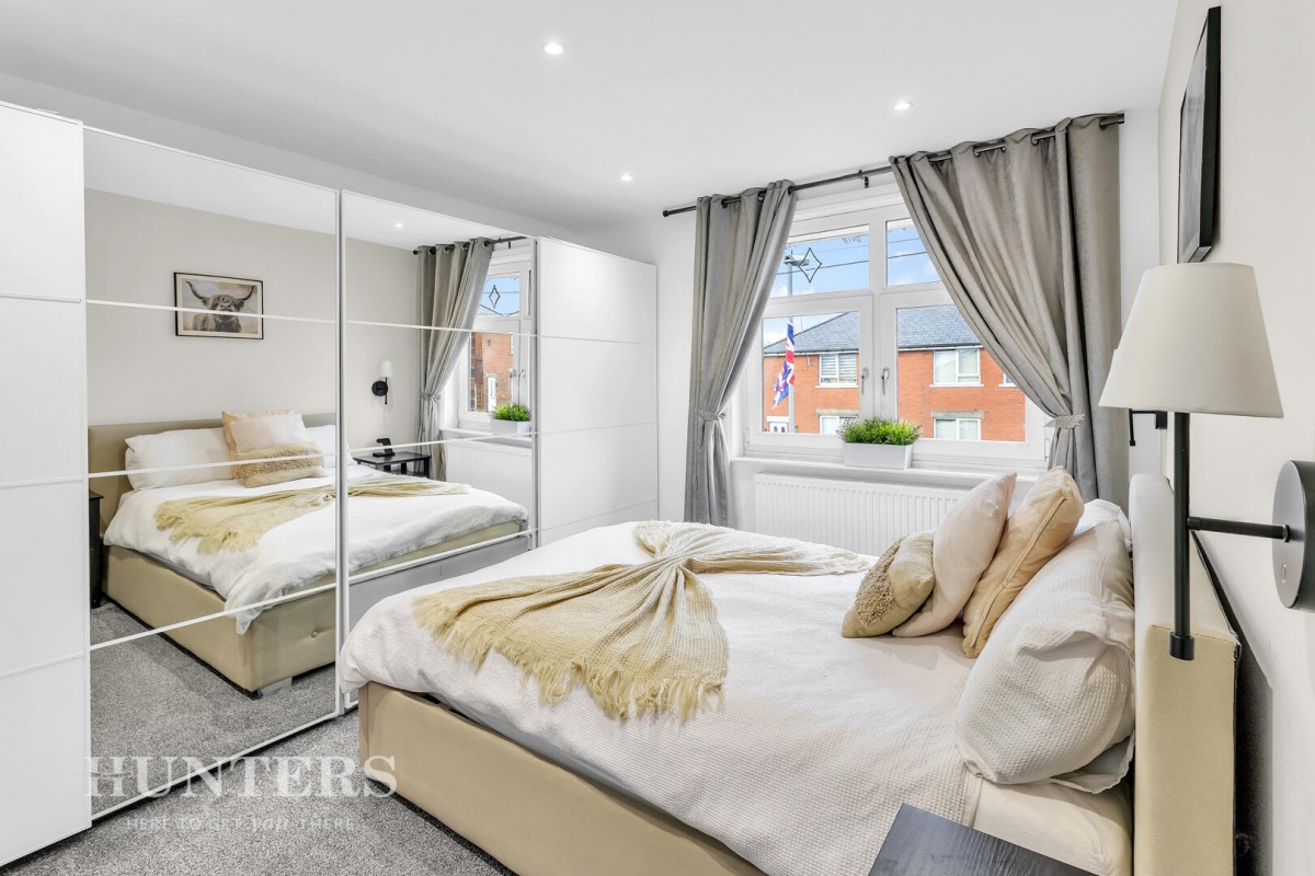 Elm grove, Wardle, OL12 9LF