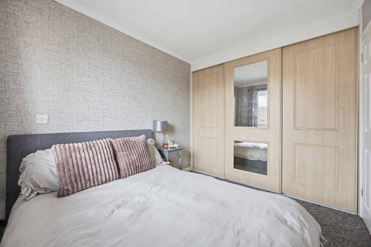 Doulton Way, Bristol