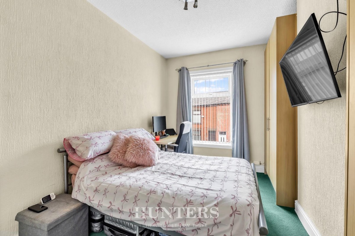 Oldham Road, Middleton, Manchester