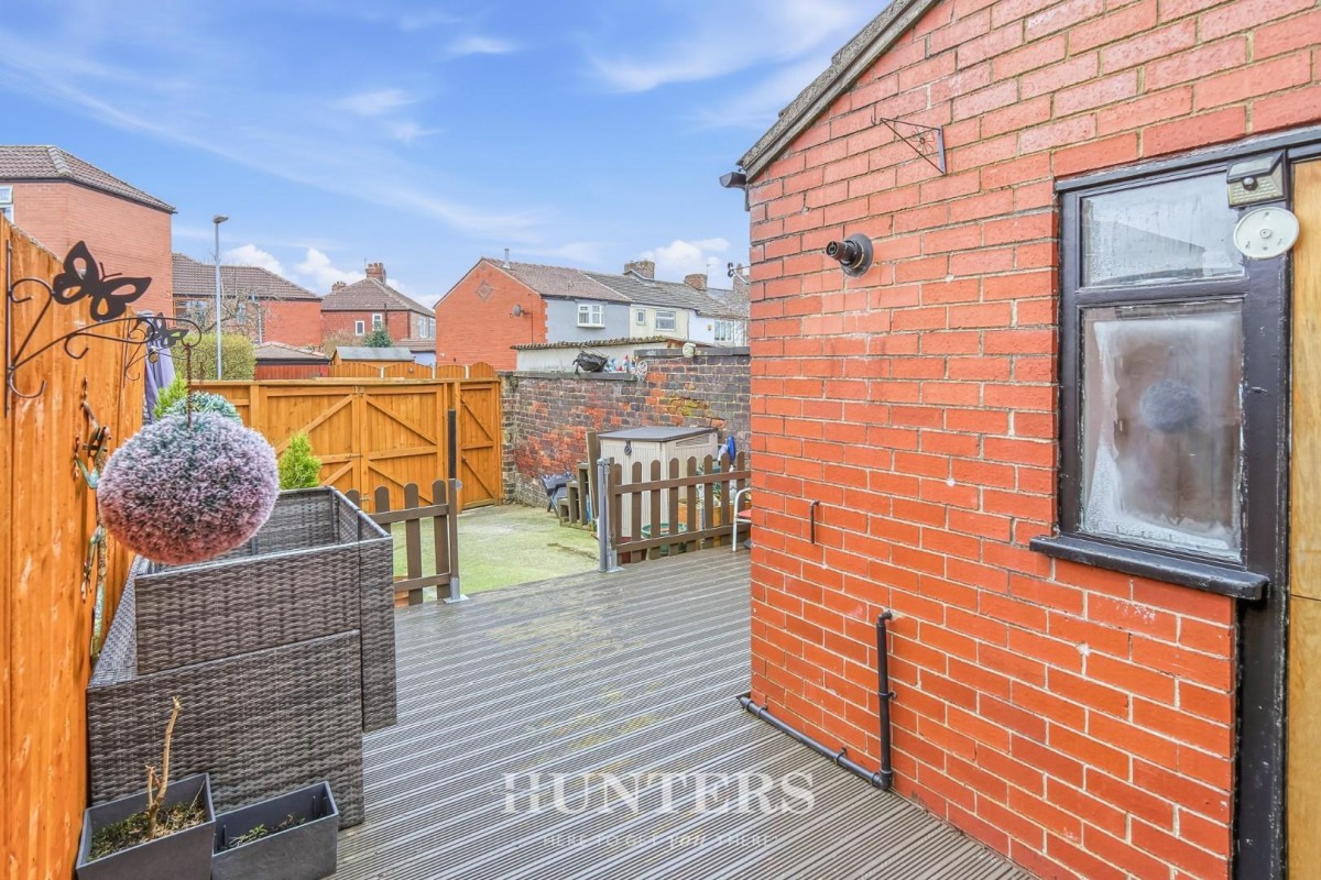 Oldham Road, Middleton, Manchester