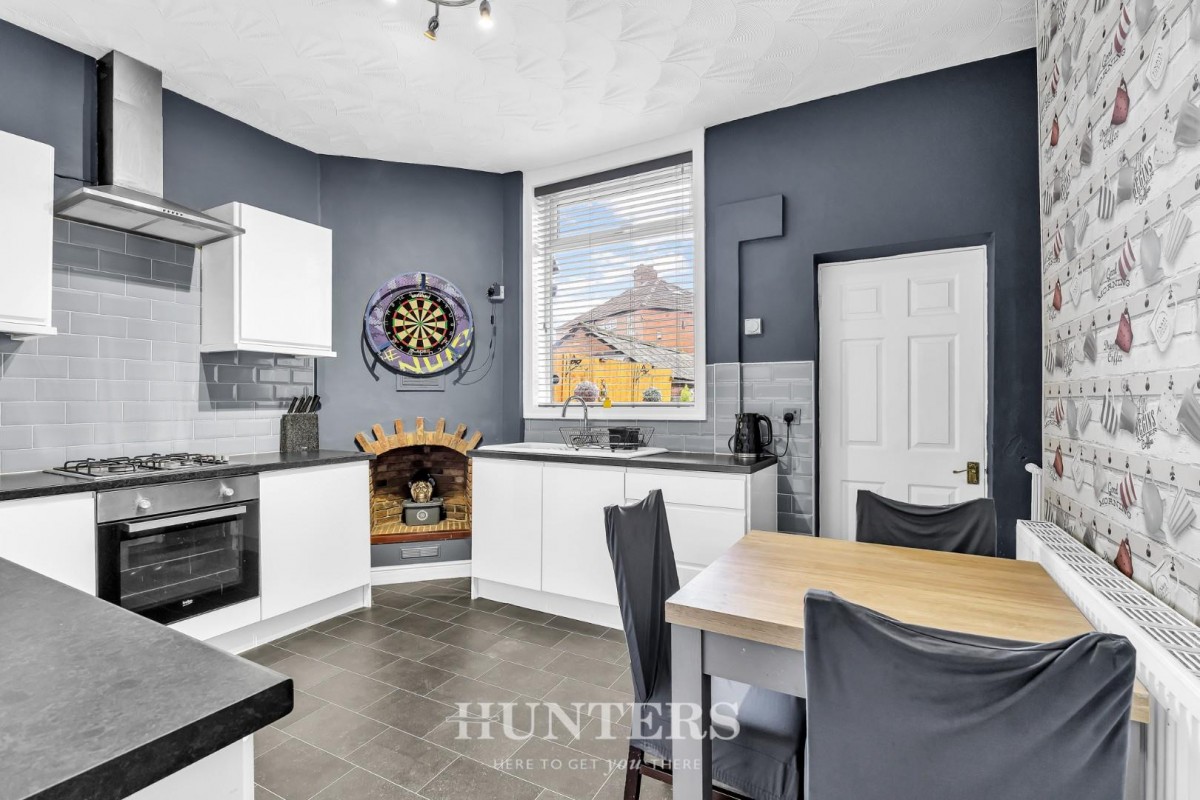 Oldham Road, Middleton, Manchester