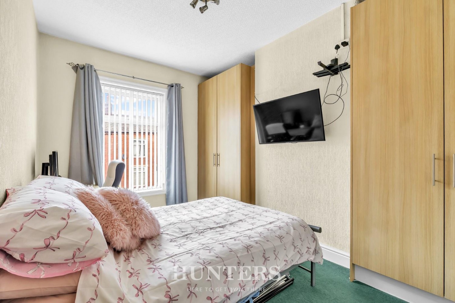 Oldham Road, Middleton, Manchester