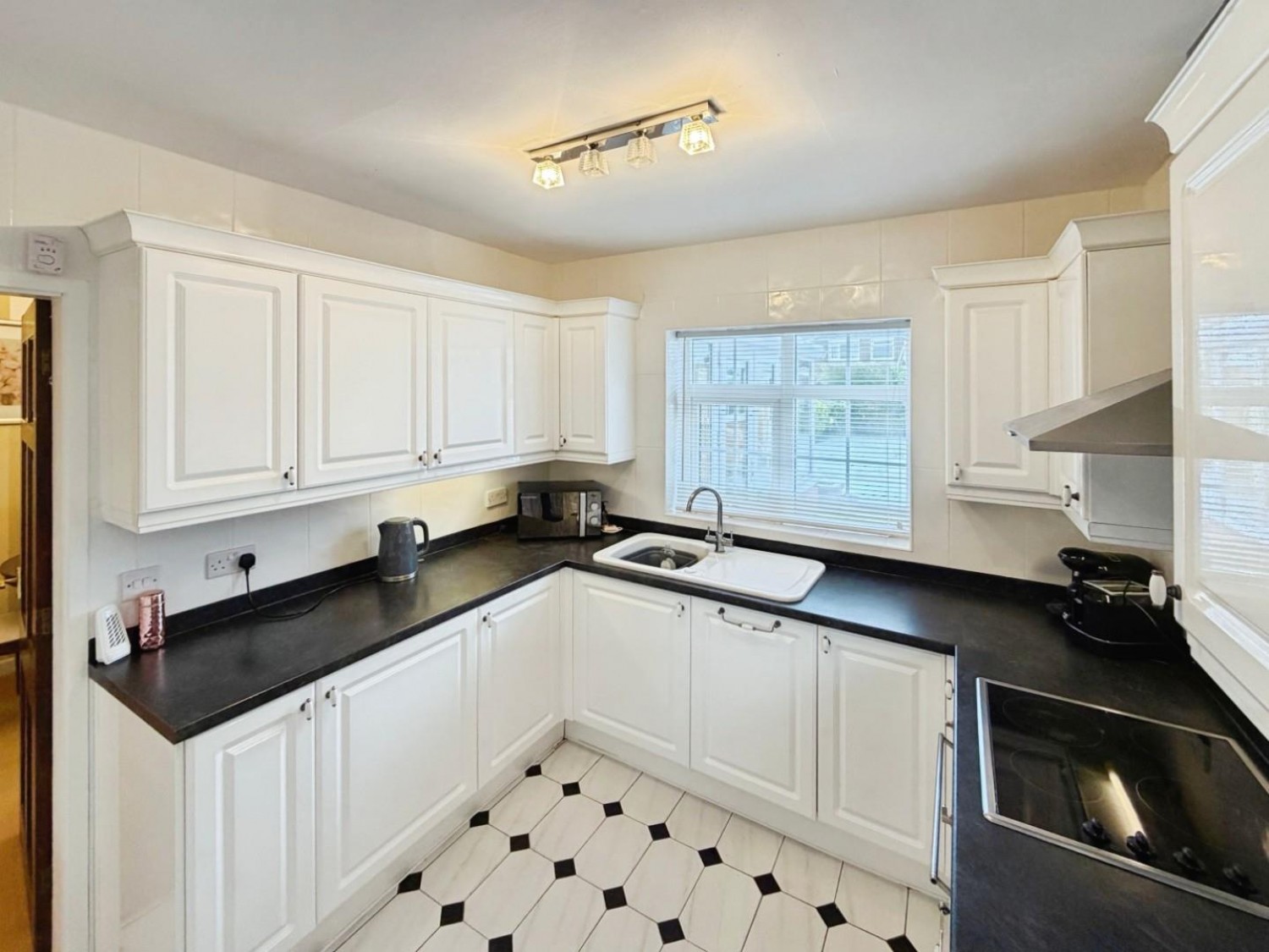 Thorne Drive, Little Sutton, CH66 4NT