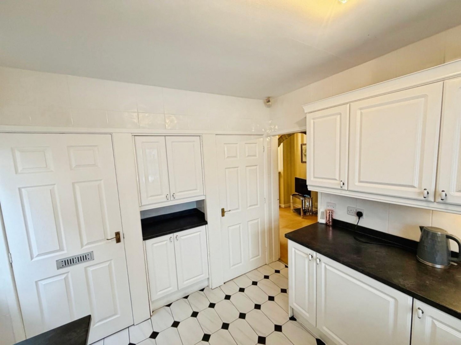 Thorne Drive, Little Sutton, CH66 4NT