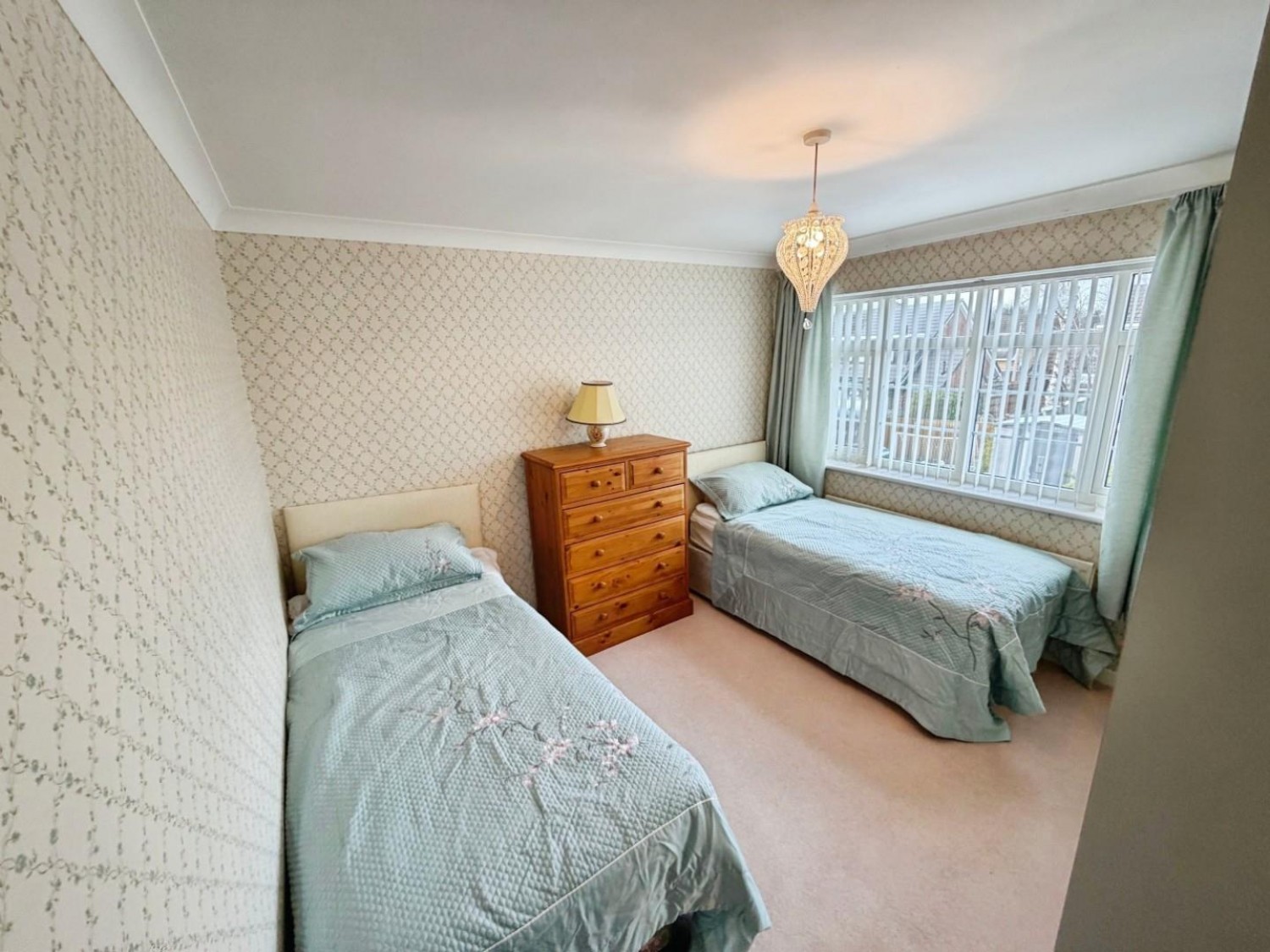 Thorne Drive, Little Sutton, CH66 4NT