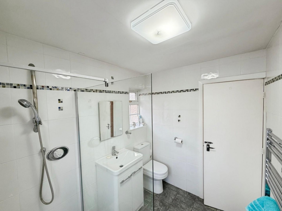 Thorne Drive, Little Sutton, CH66 4NT