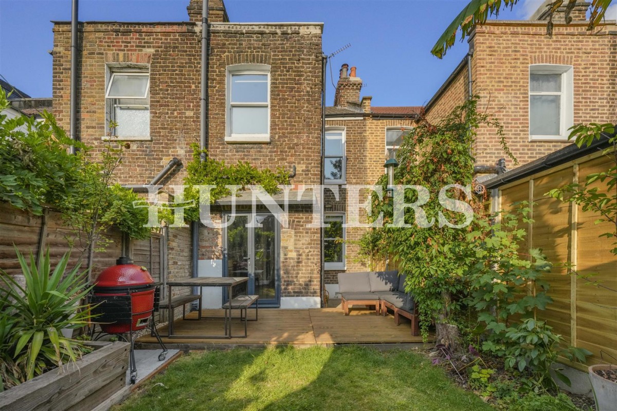 Greenfield Road, London, N15