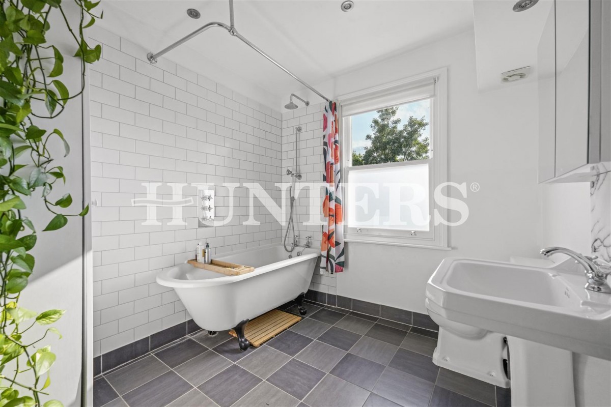 Greenfield Road, London, N15