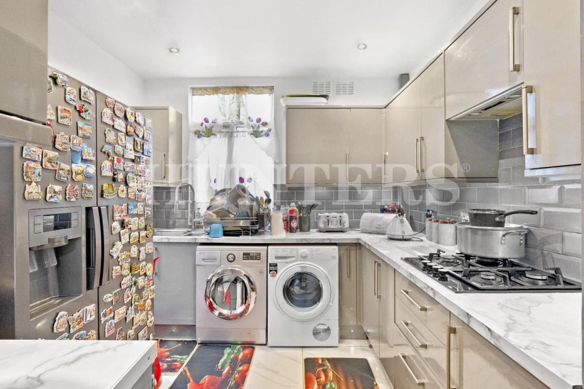 Thackeray Avenue, London, N17