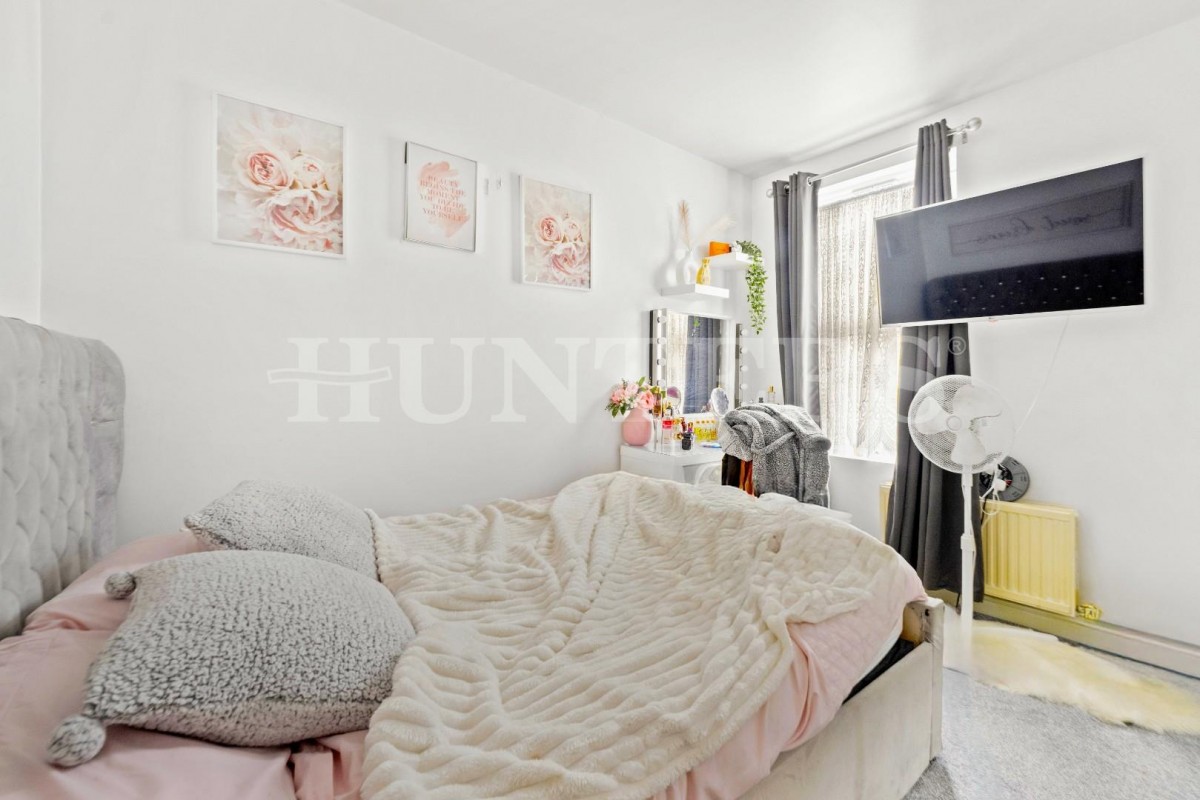 Thackeray Avenue, London, N17