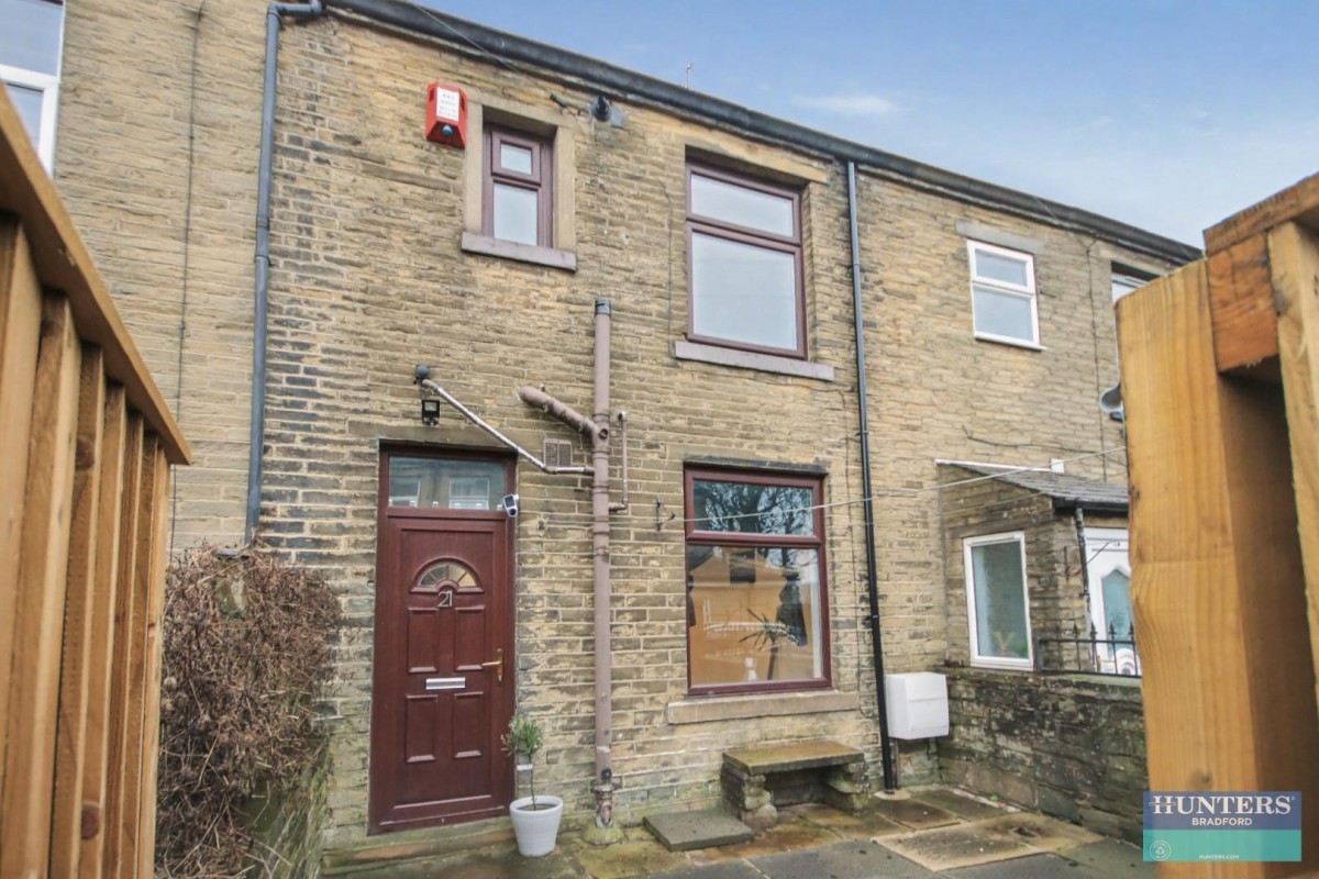Victoria Street Queensbury, Bradford, BD13 1AR