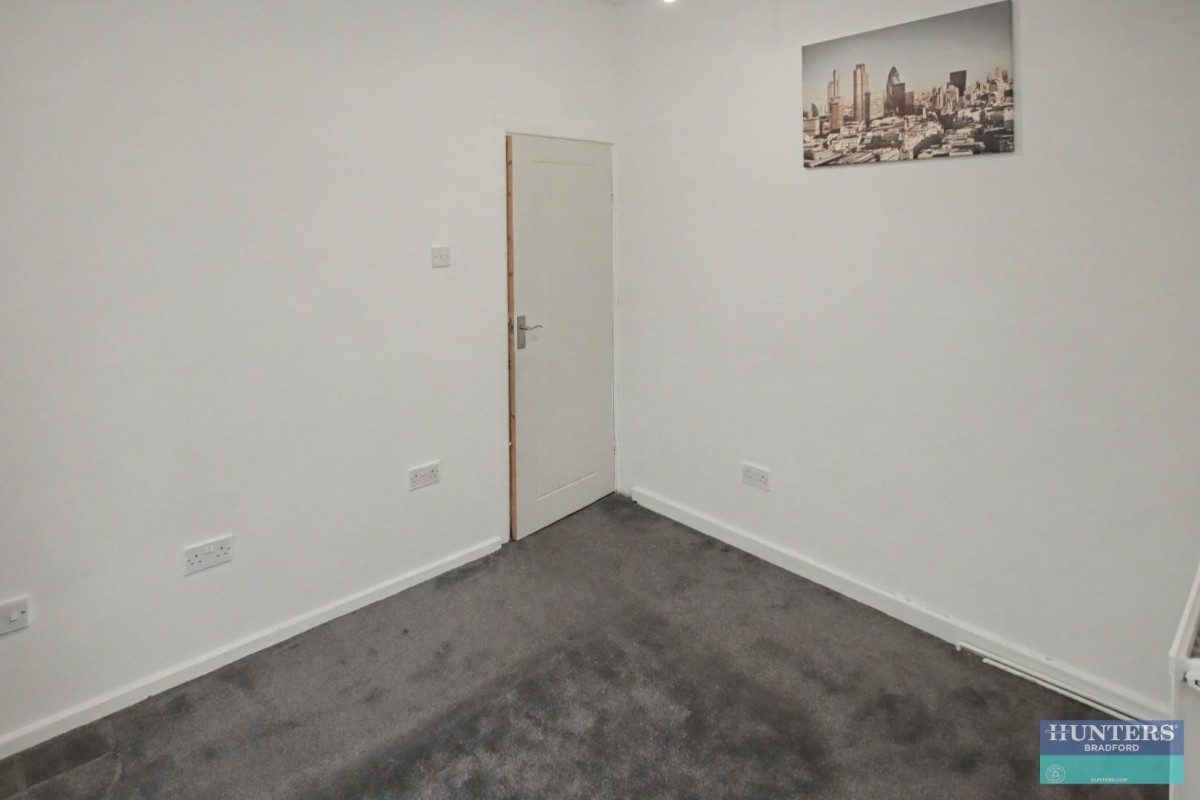 Victoria Street Queensbury, Bradford, BD13 1AR