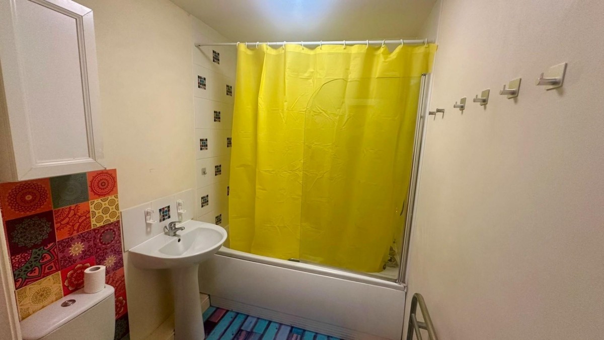 Fearnley Mill Drive, Huddersfield, HD5 0RD